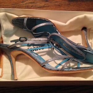 Manolo Blahnik Megara Turquoise Snakeskin Womens Size 38